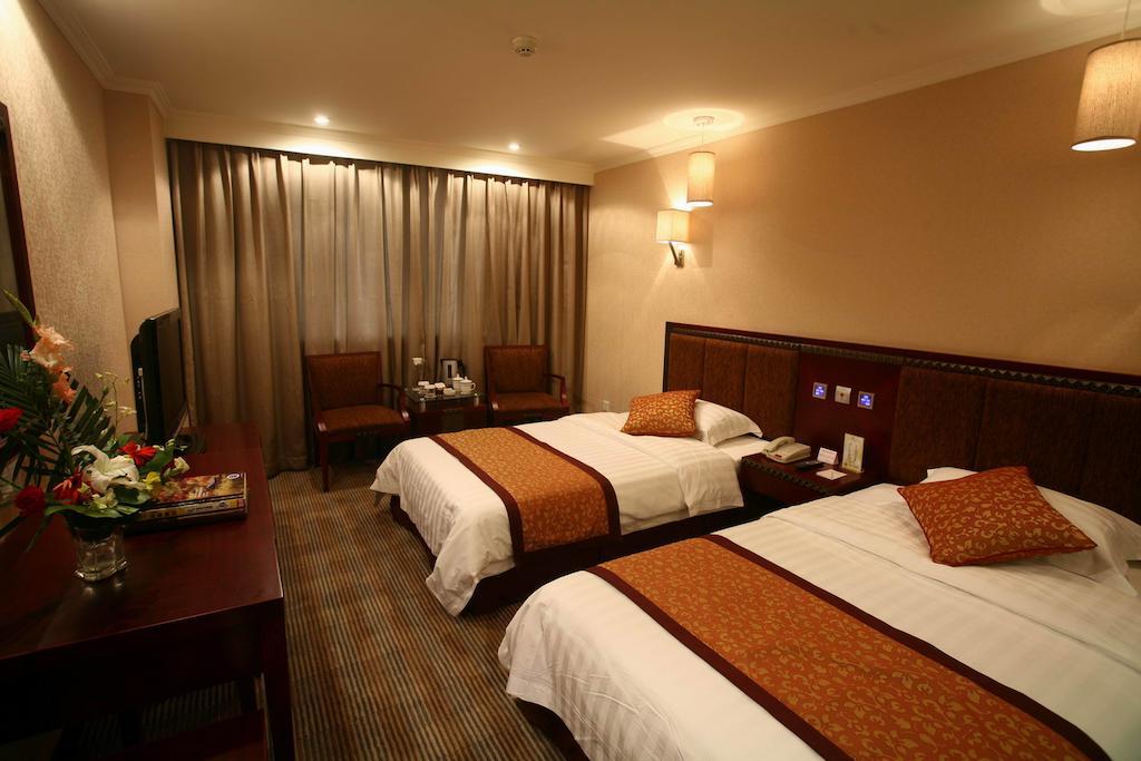 Lutianhua Hotel Chengdu Pokój zdjęcie