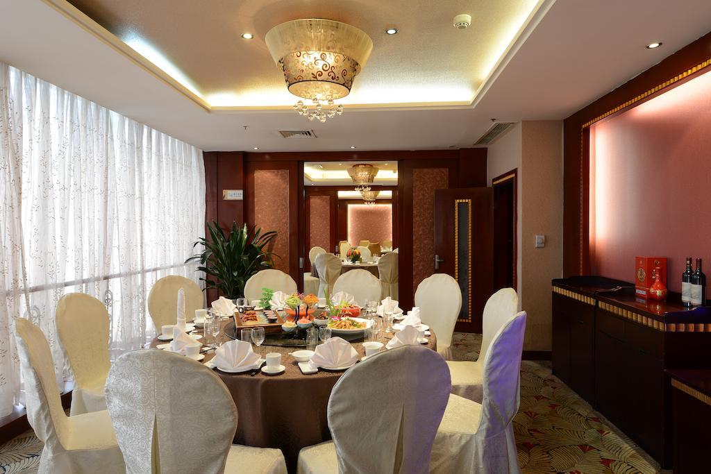 Lutianhua Hotel Chengdu Zewnętrze zdjęcie