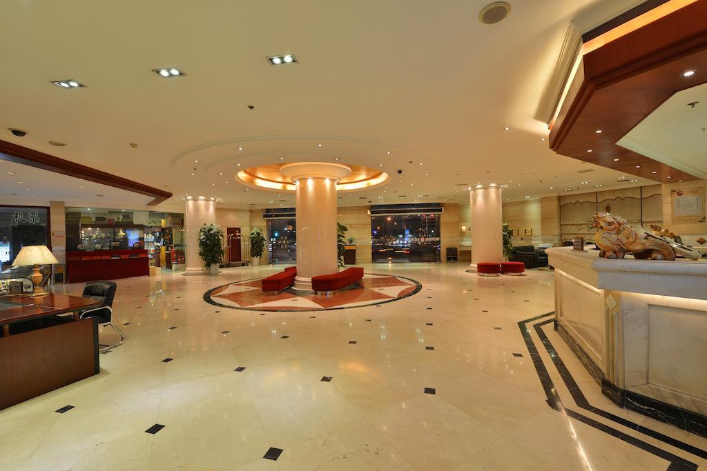 Lutianhua Hotel Chengdu Zewnętrze zdjęcie